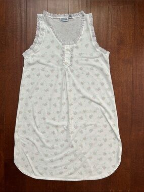 Vintage Favorites Sleeveless Floral Lace-Trim Nightgown, Size Medium